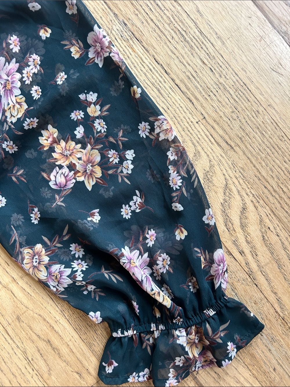 🌸3 FOR $20🌸  West Kei Dark Green Floral Off-Shoulder Tunic - Picture 4 of 9